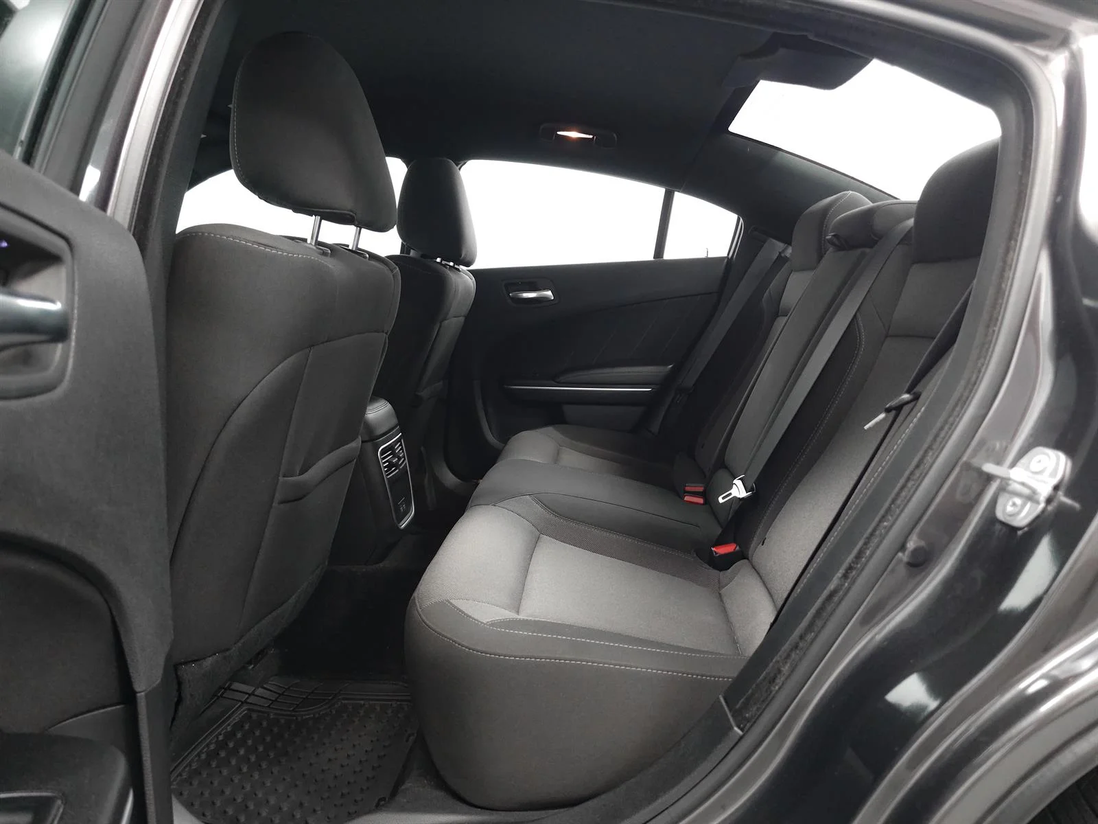 Used 2022 Gray Dodge SXT image 5