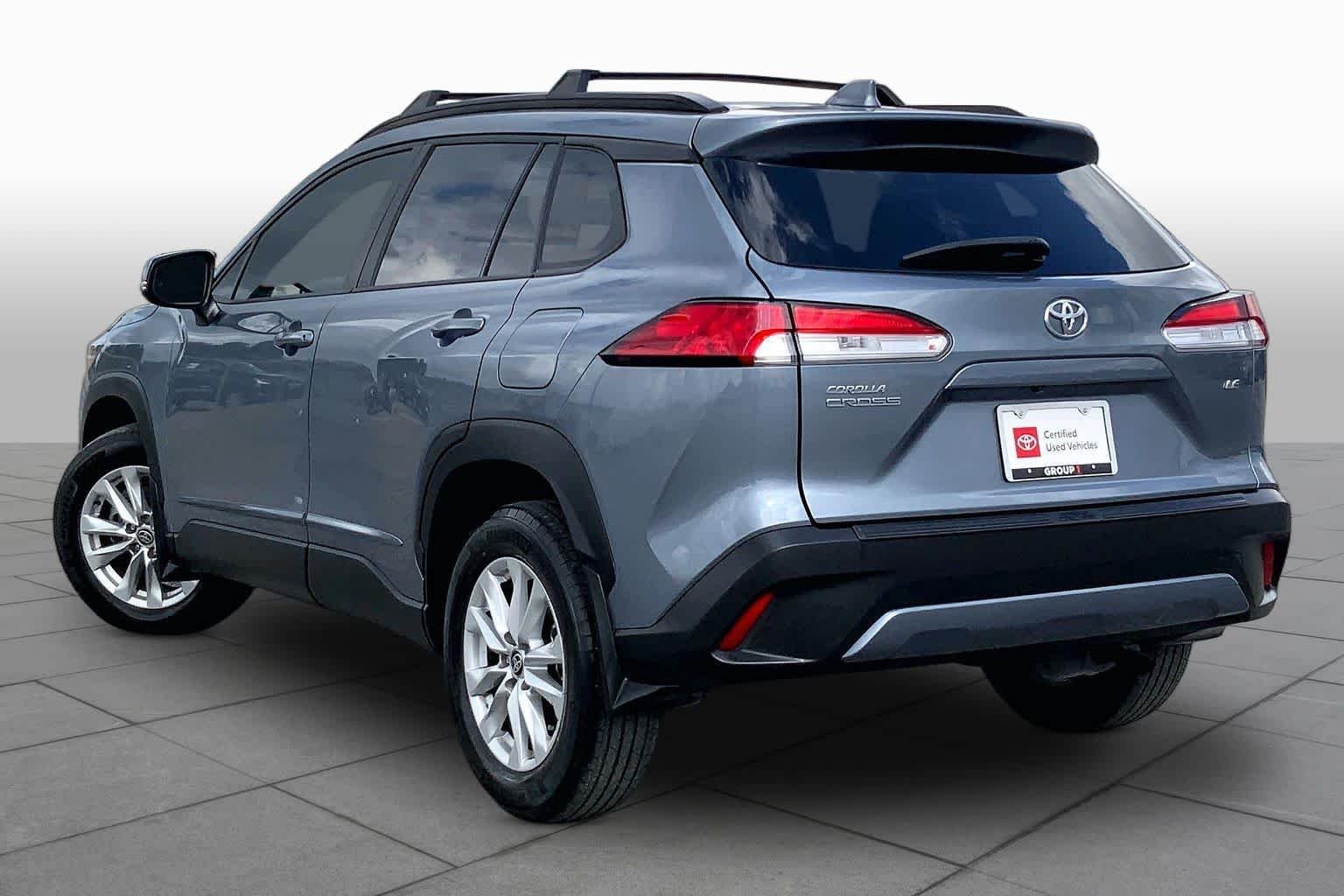 Used 2023 Celestite Toyota LE image 12