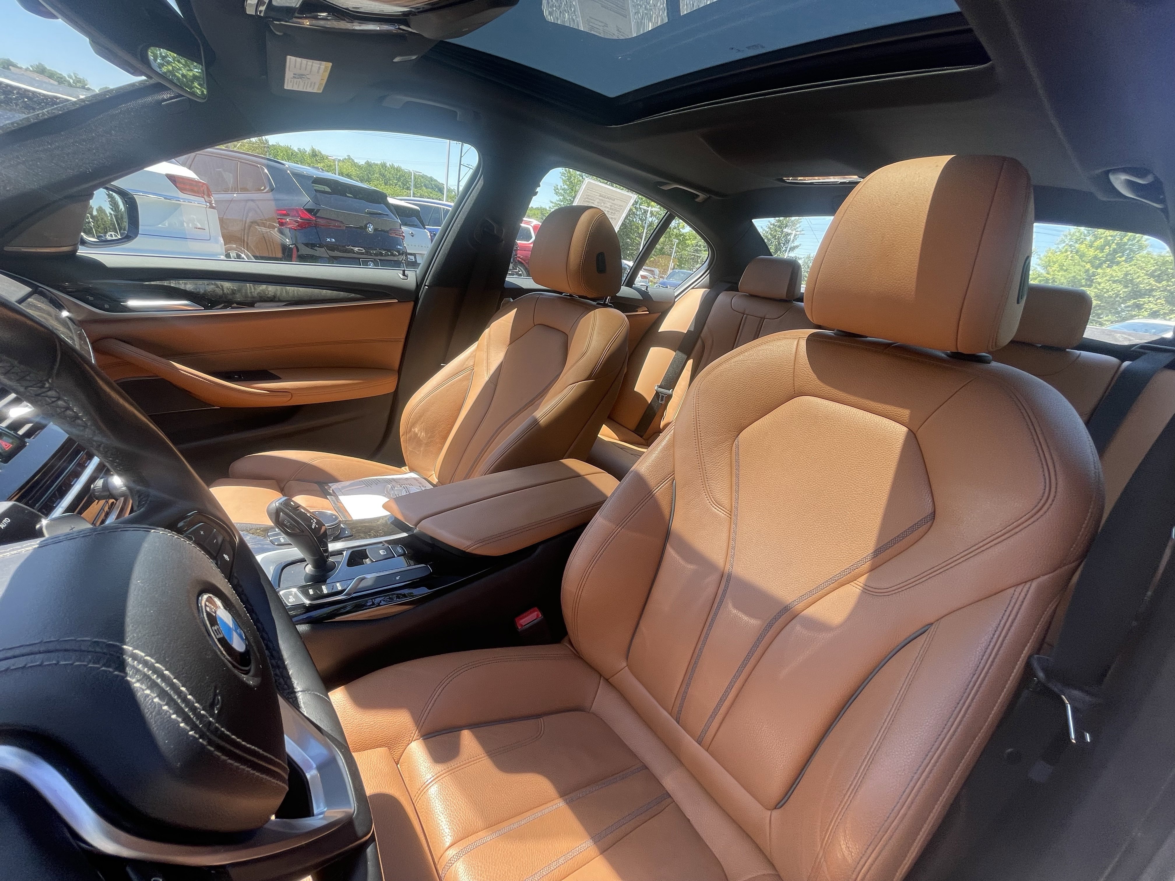 Used 2017 Dark Graphite Metallic BMW 530i xDrive image 15