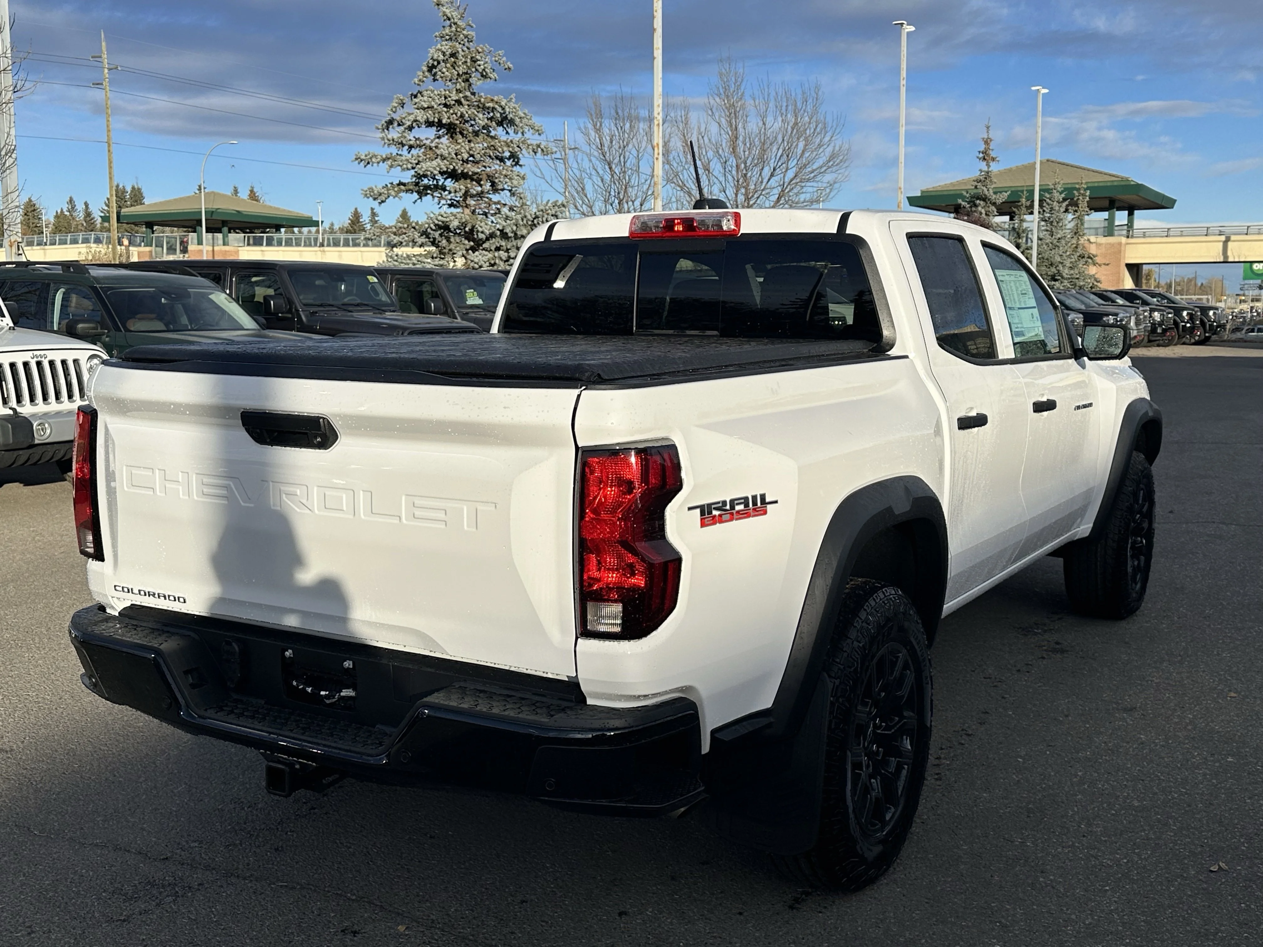 New 2026 Summit White Chevrolet 4WD Trail Boss image 6
