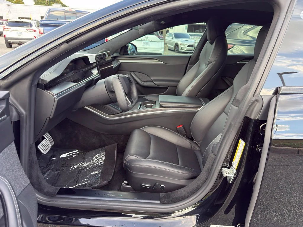 Used 2021 Black Tesla Plaid image 13
