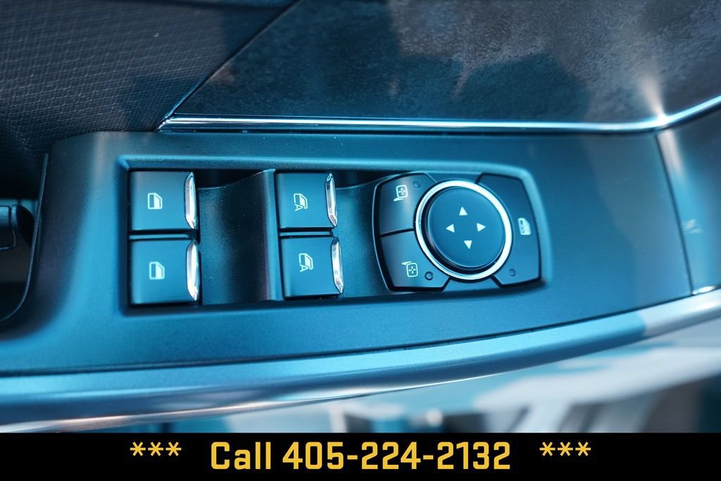 Used 2025 White Ford XLT image 28