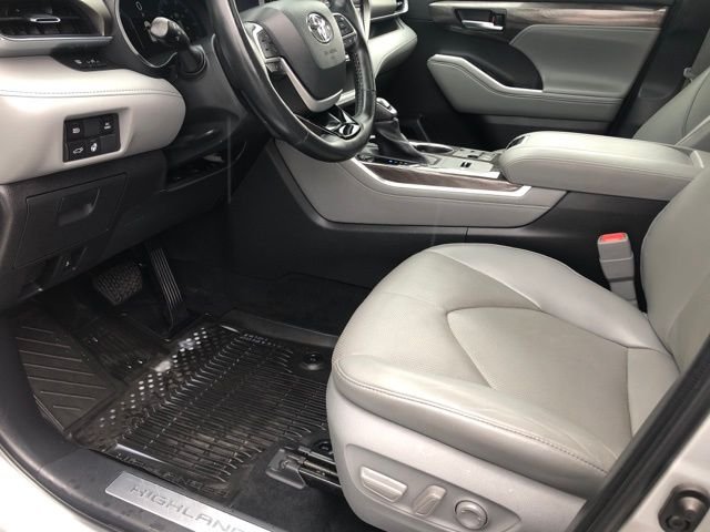 Used 2023 Silver Toyota Limited image 23