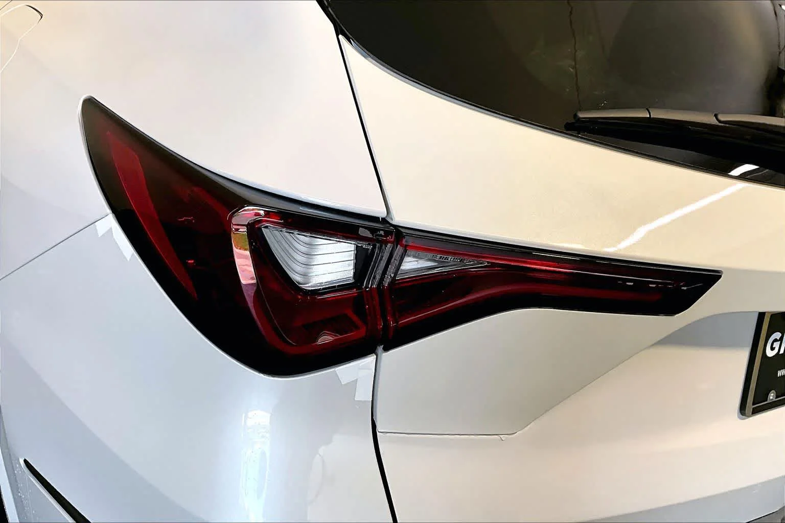 New 2026 Platinum White Pearl Acura With Advance Package image 6