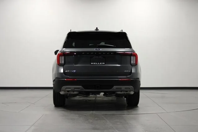New 2026 Carbonized Gray Metallic Ford Active image 29