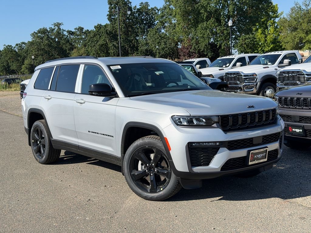 New 2026 Silver Zynith Jeep Limited image 3