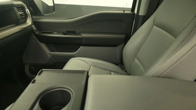 Used 2025 Oxford White Ford XL image 22