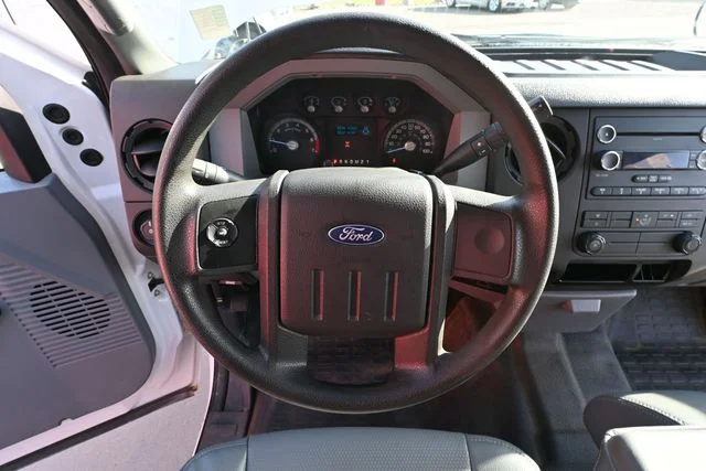 2016 Ford F-350 Super Duty XL - Photo 30