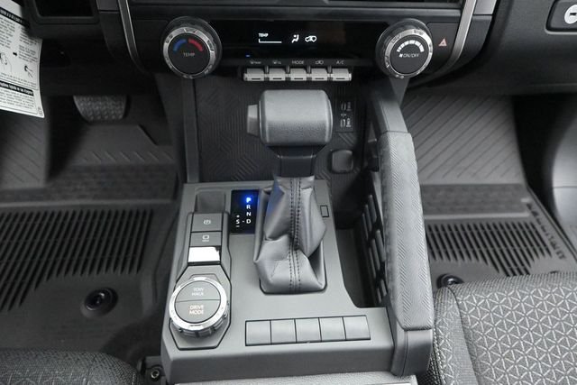 New 2026 Ice Cap Toyota SR5 image 8
