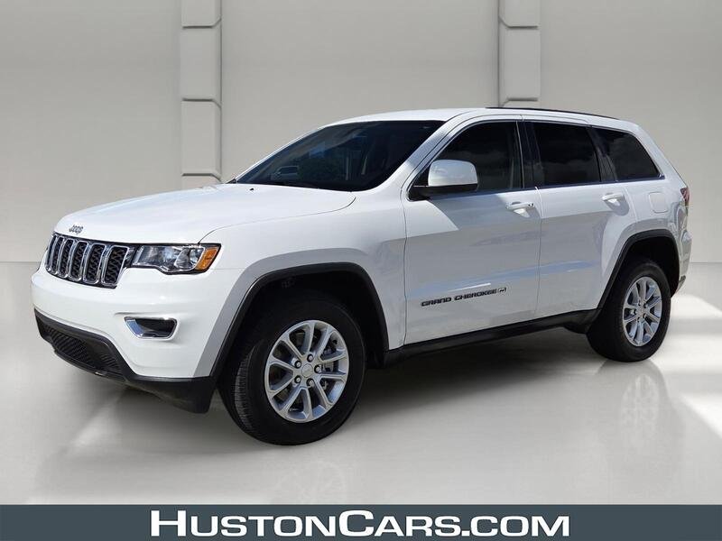 2022 Jeep Grand Cherokee Laredo E 4WD's photo