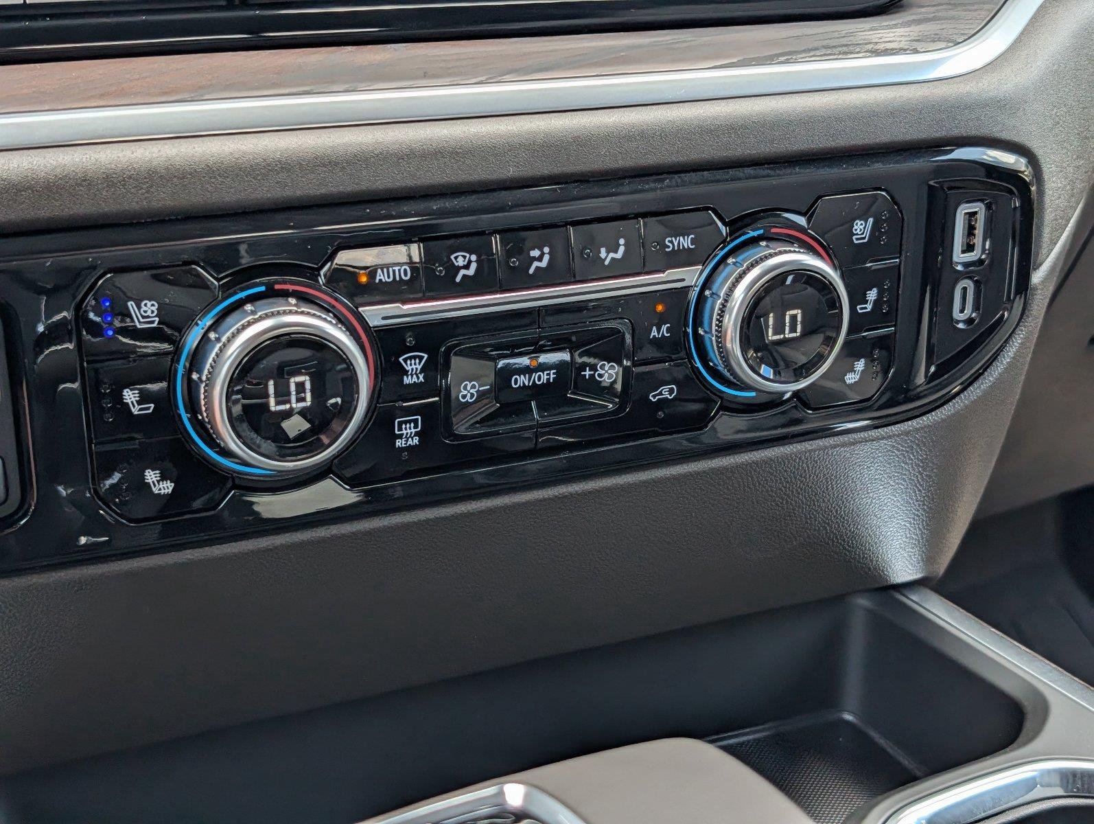 New 2026 Sterling Metallic GMC SLT image 20