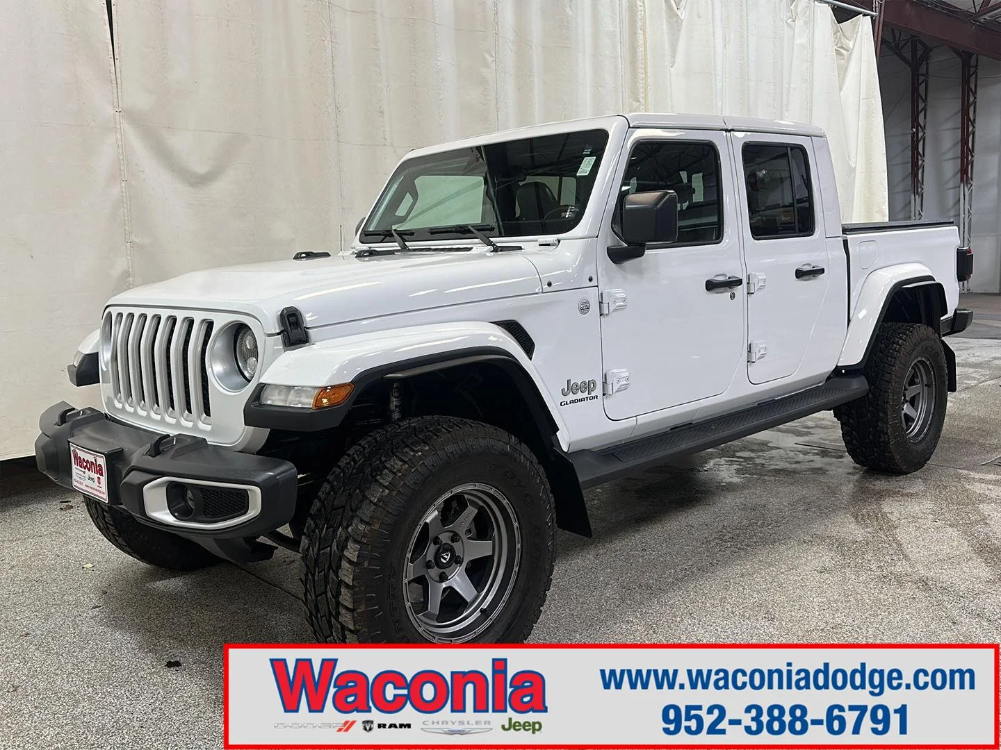 2021 Jeep Gladiator Overland's photo