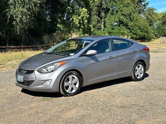 Used 2012 Titanium Gray Metallic Hyundai GLS image 4