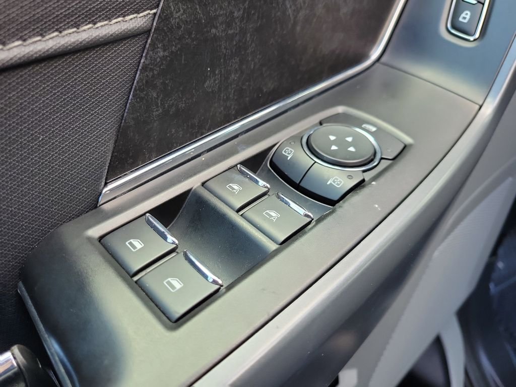 Used 2022 Blue Ford XLT image 15