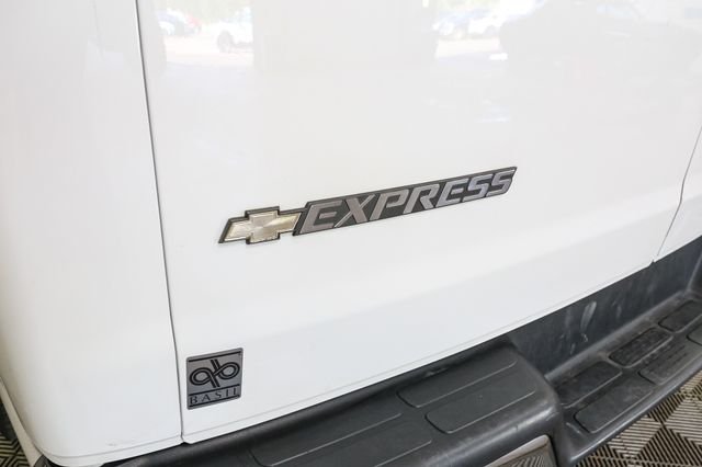 Used 2024 White Chevrolet Work Van image 9