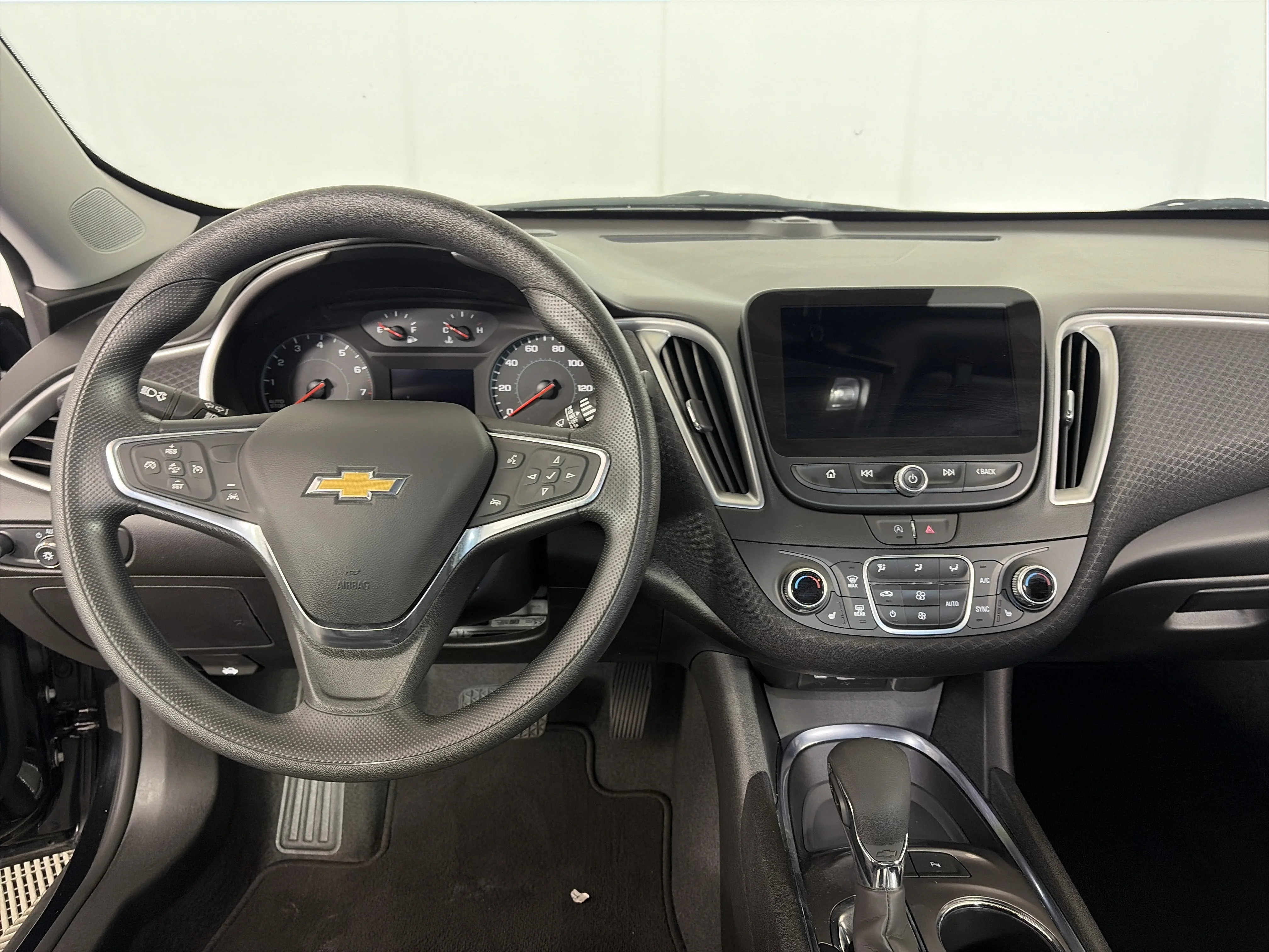 Used 2024 Mosaic Black Metallic Chevrolet 1LT image 8