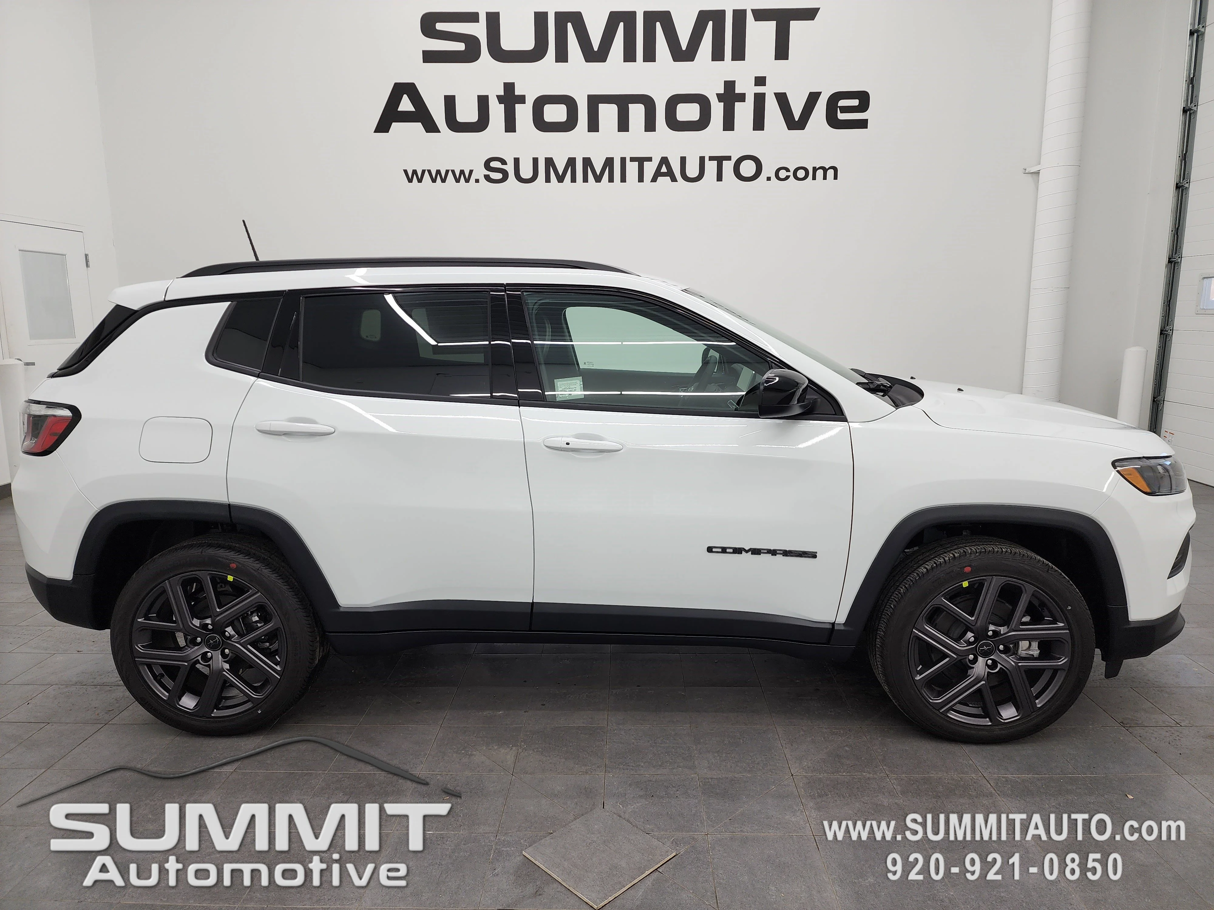 2026 Jeep Compass Altitude 4X4's photo
