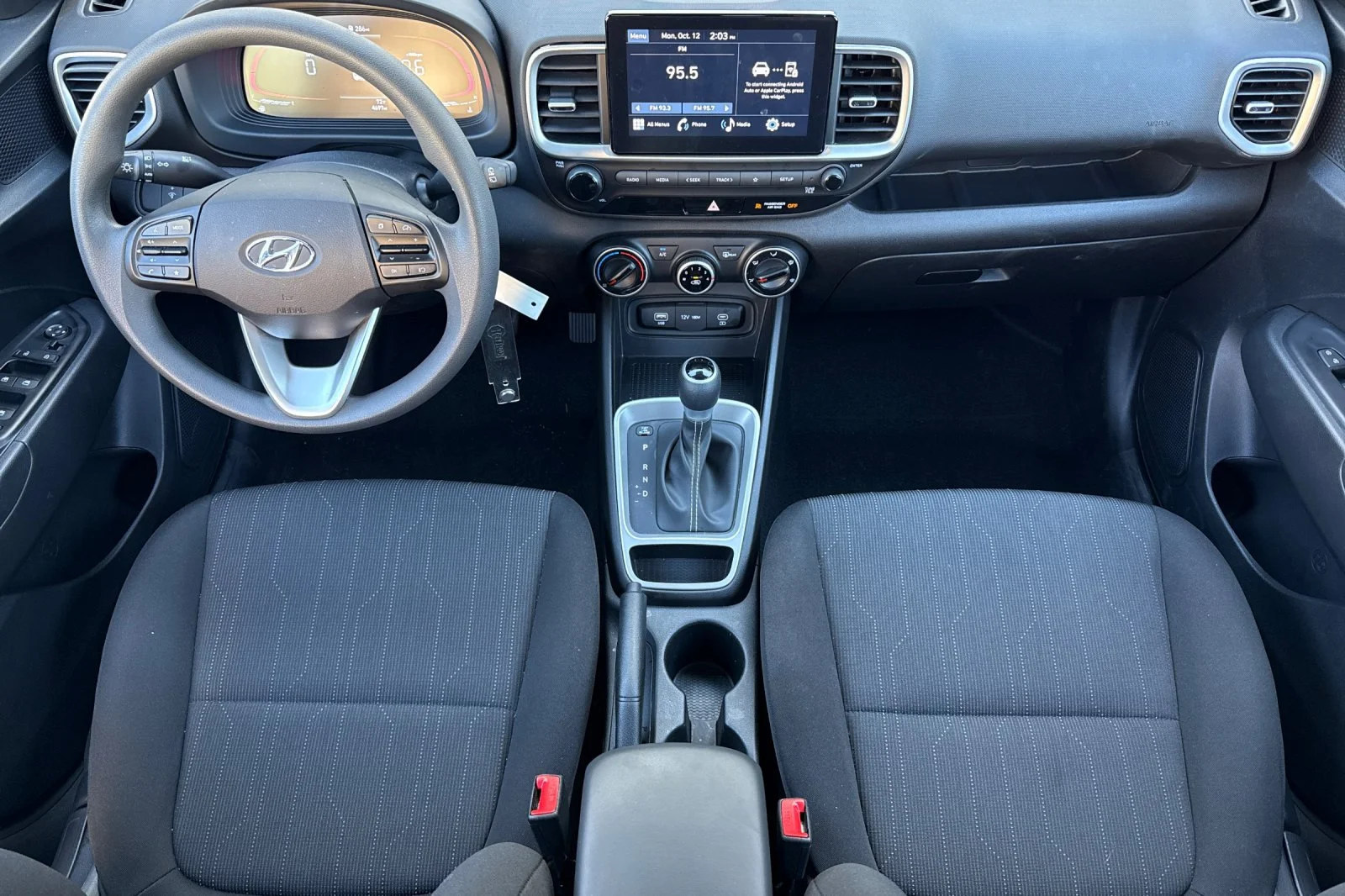 Used 2026 Green Hyundai SE image 13