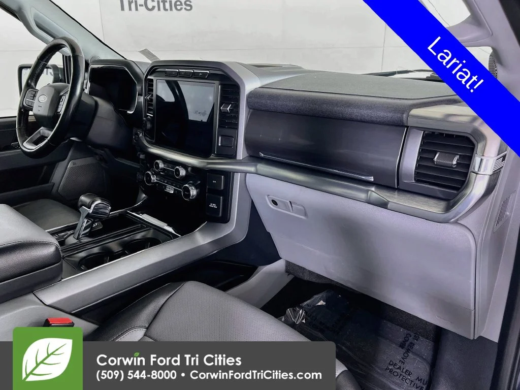 Used 2022 Atlas Blue Metallic Ford Lariat image 30
