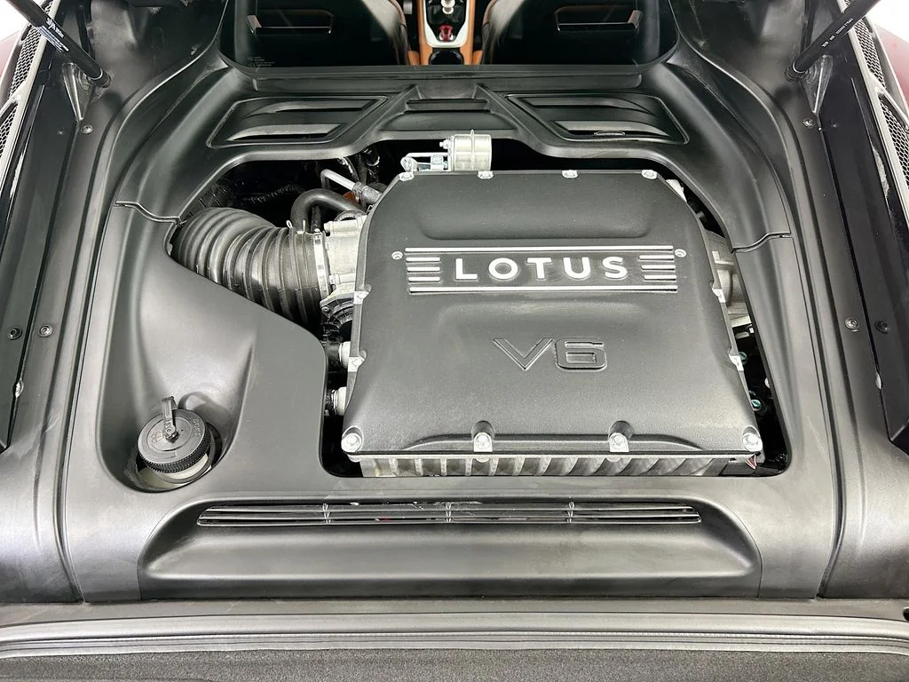 Used 2026  Lotus V6 SE image 24