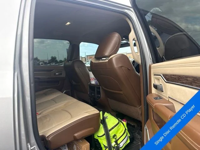 Used 2019 Billet Silver Metallic Clearcoat Ram Laramie image 7