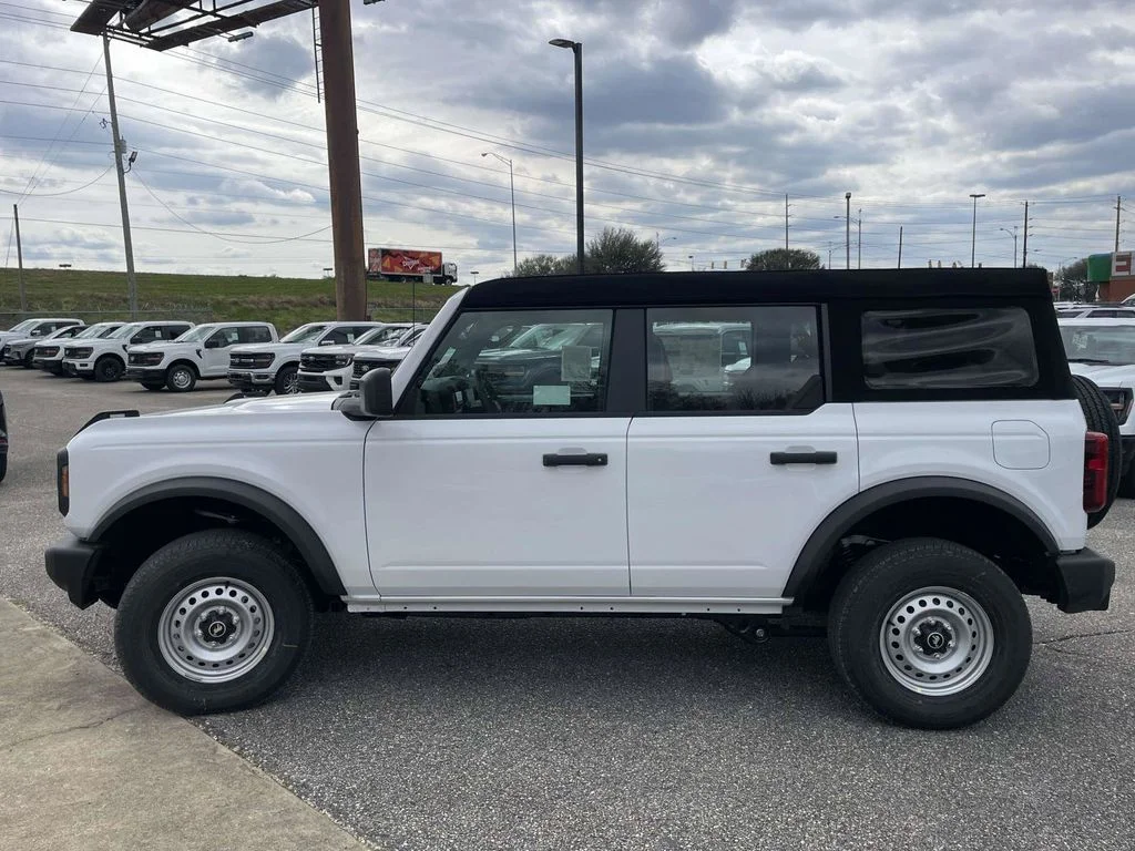 New 2026 White Ford Base image 6