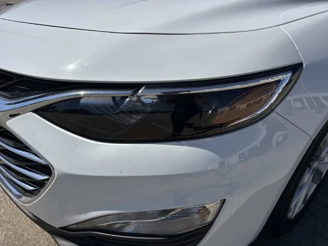 Used 2025 White Chevrolet LT image 7