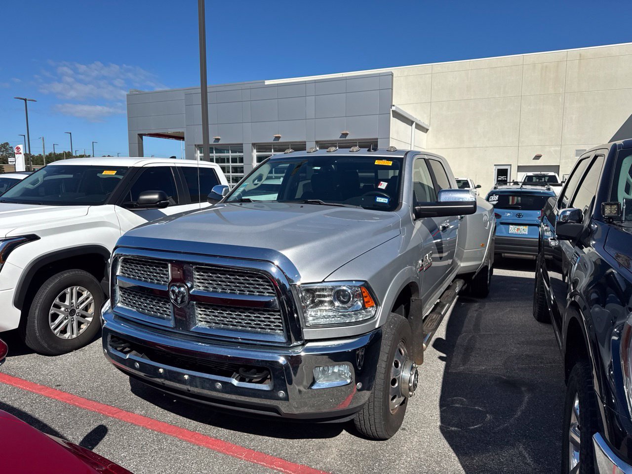 Used 2017 Silver Ram Laramie image 1