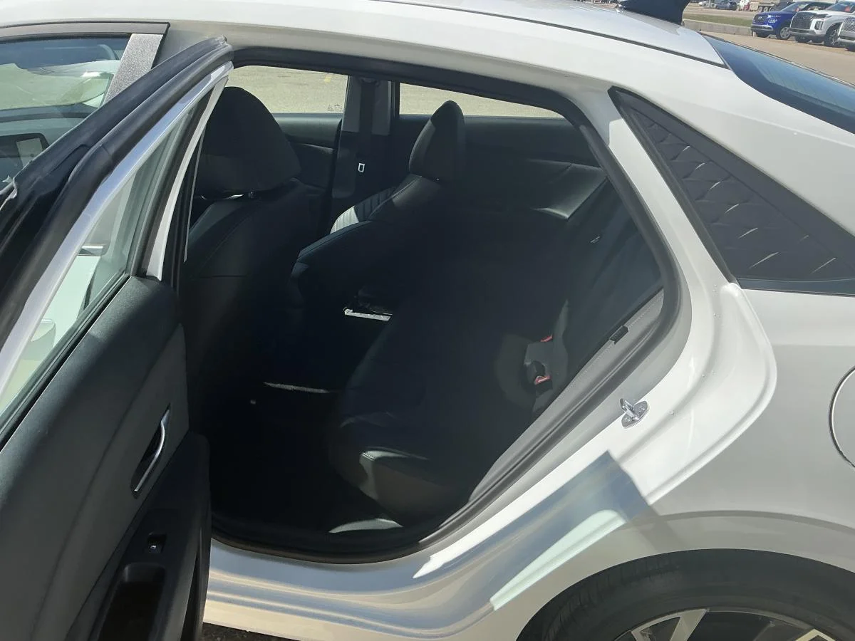 New 2026 White Hyundai Luxury image 36