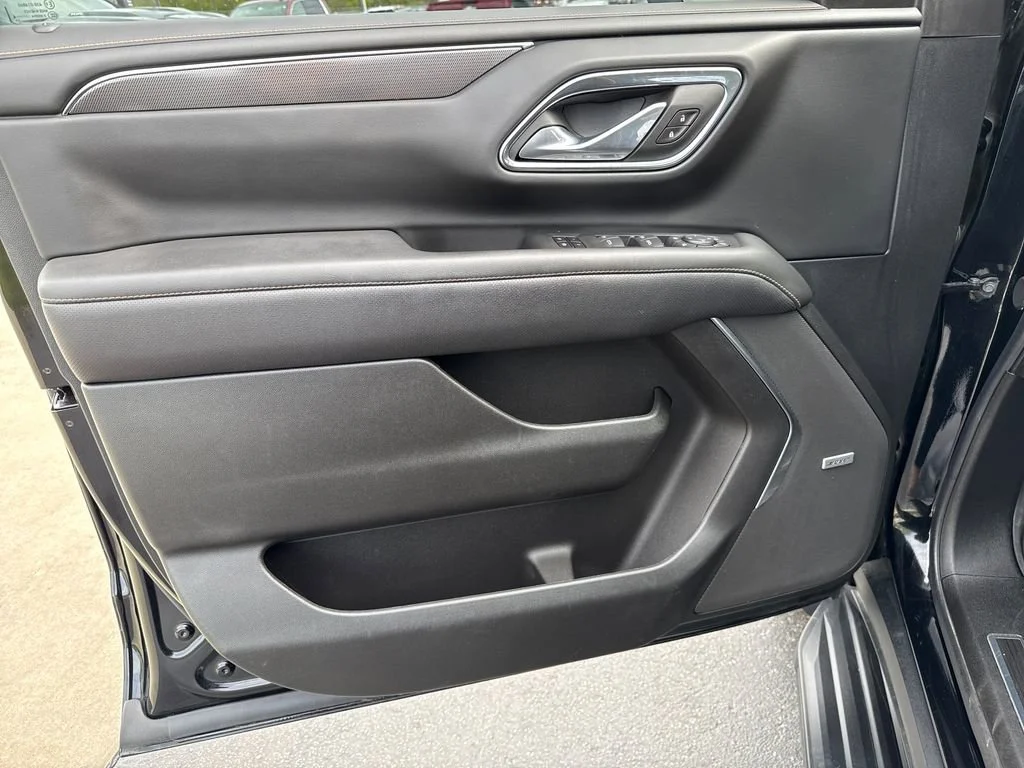 2024 GMC Yukon AT4 - Photo 27