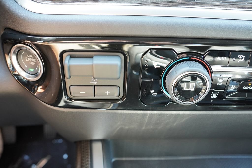 2026 Chevrolet Silverado 1500 LT - Photo 15