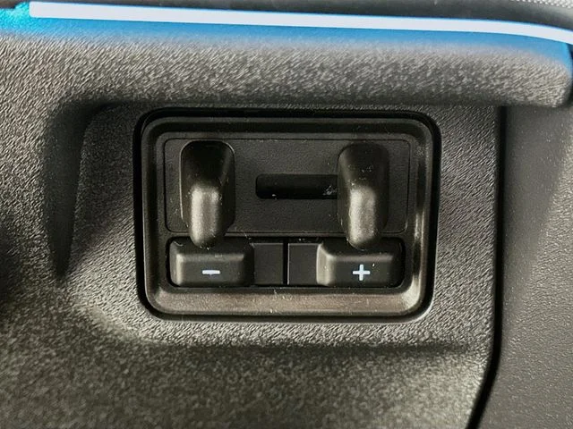 New 2026 Gray Ford Platinum image 22