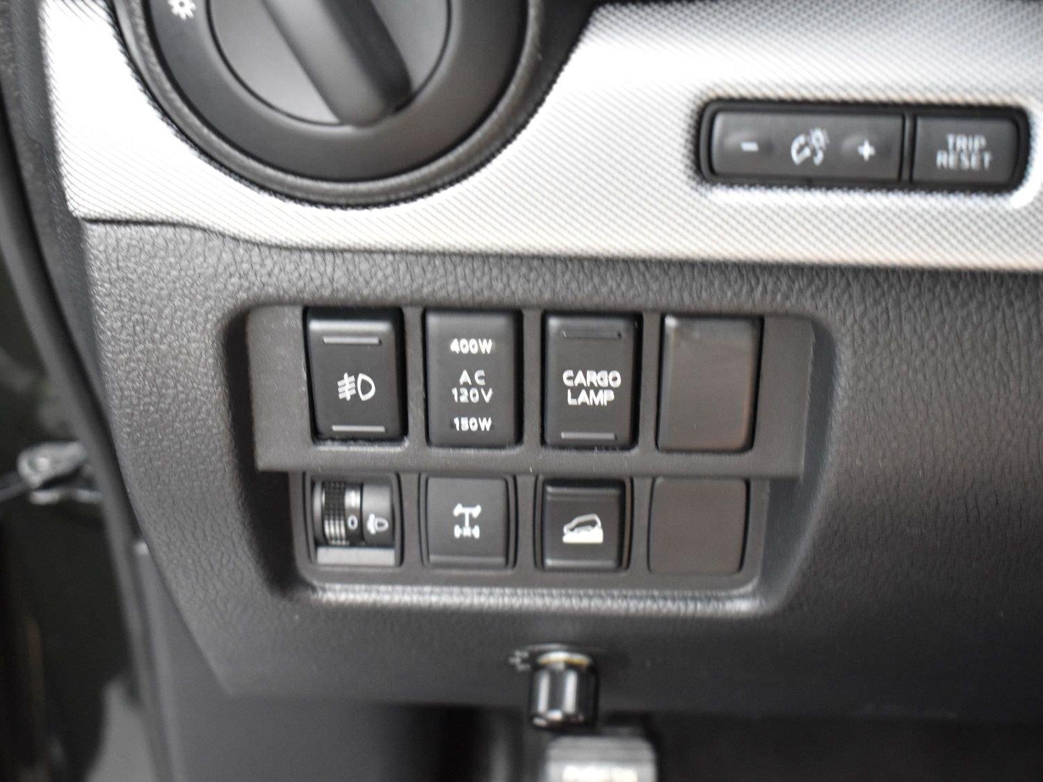 Used 2019 Midnight Pine Metallic Nissan PRO-4X image 20