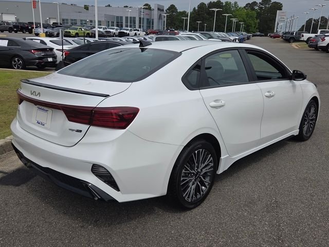 Used 2024 White Kia GT-Line image 12