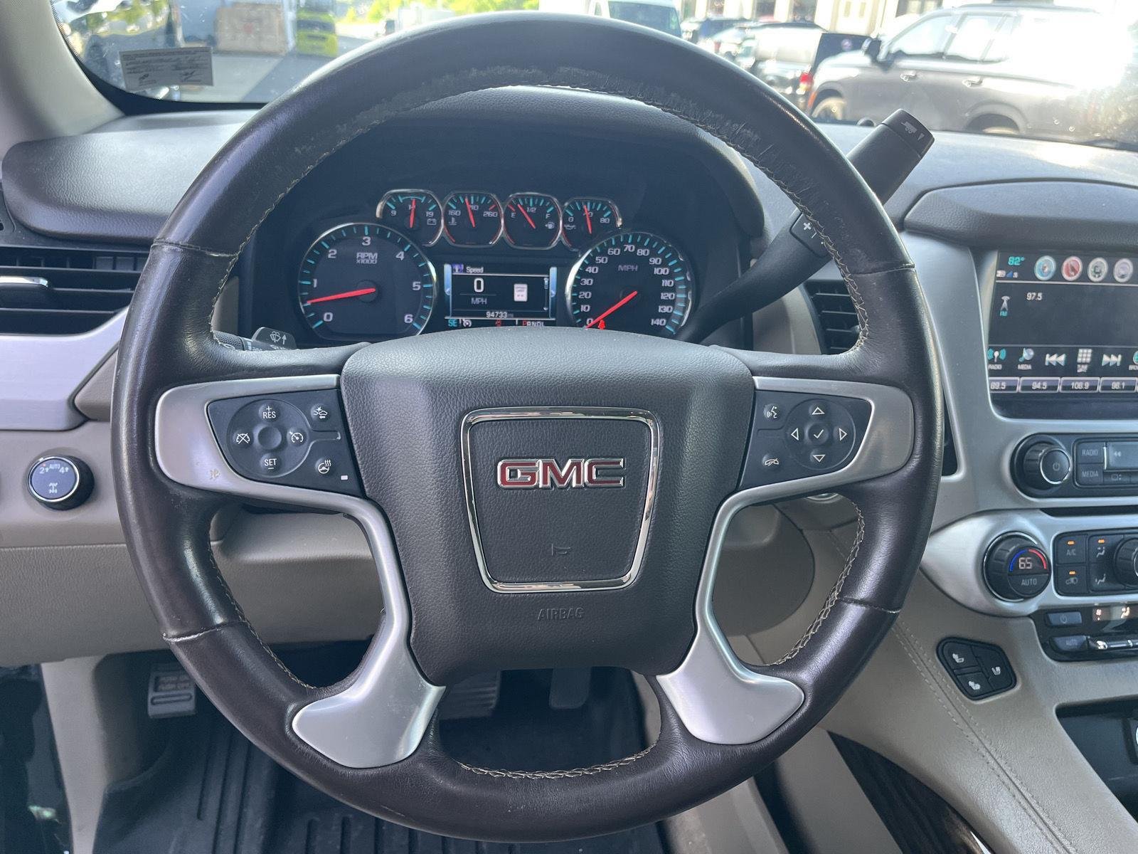 Used 2020 Onyx Black GMC SLT image 17