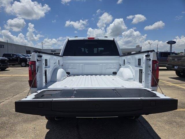 New 2026 Oxford White Ford Tremor® image 32