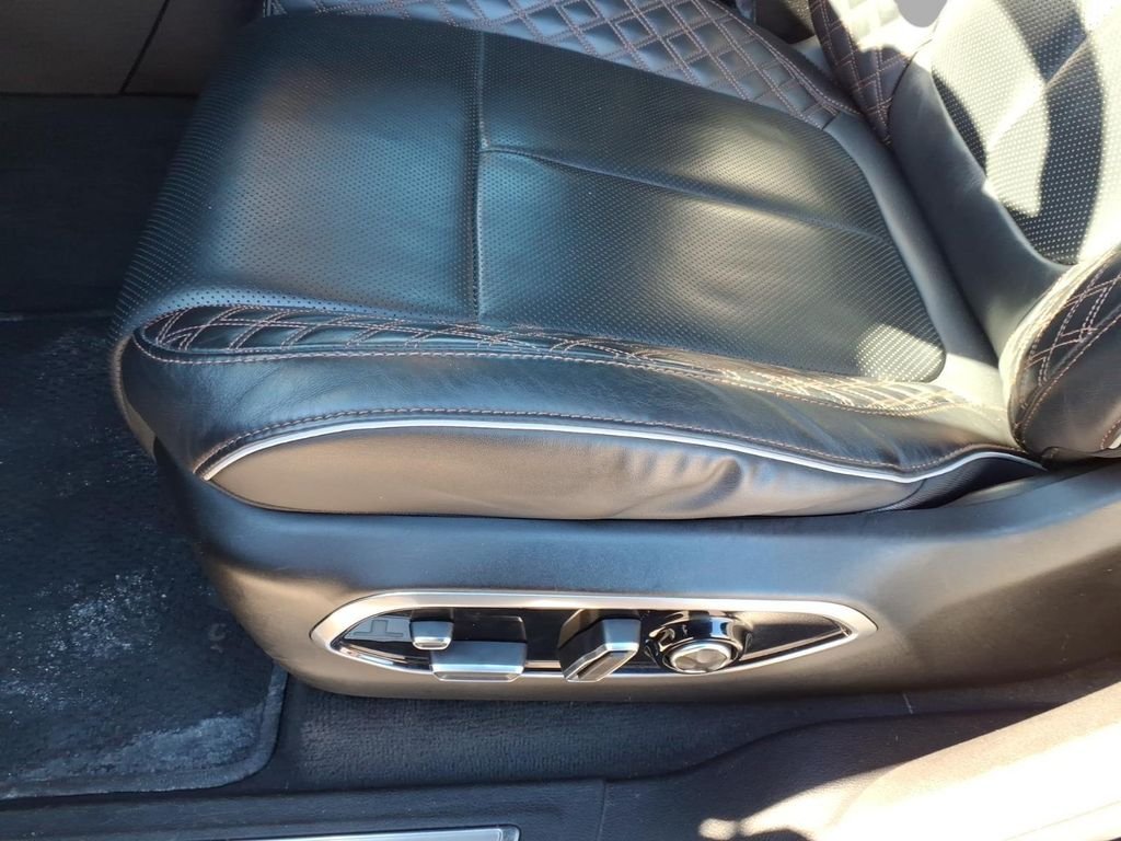 2022 Jeep Grand Cherokee Summit Reserve - Photo 18