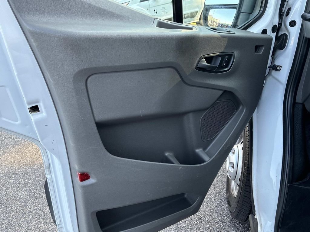 Used 2022 White Ford Base image 16