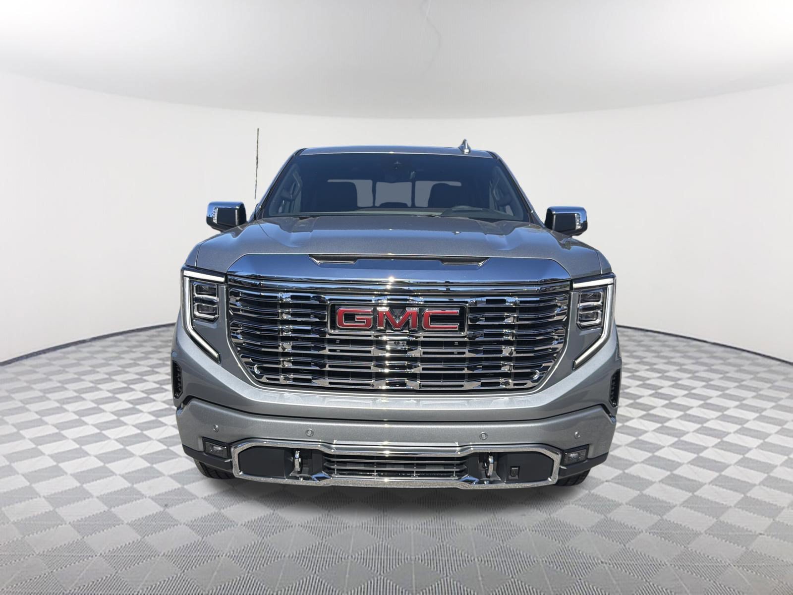 2026 GMC Sierra 1500 Denali - Photo 2