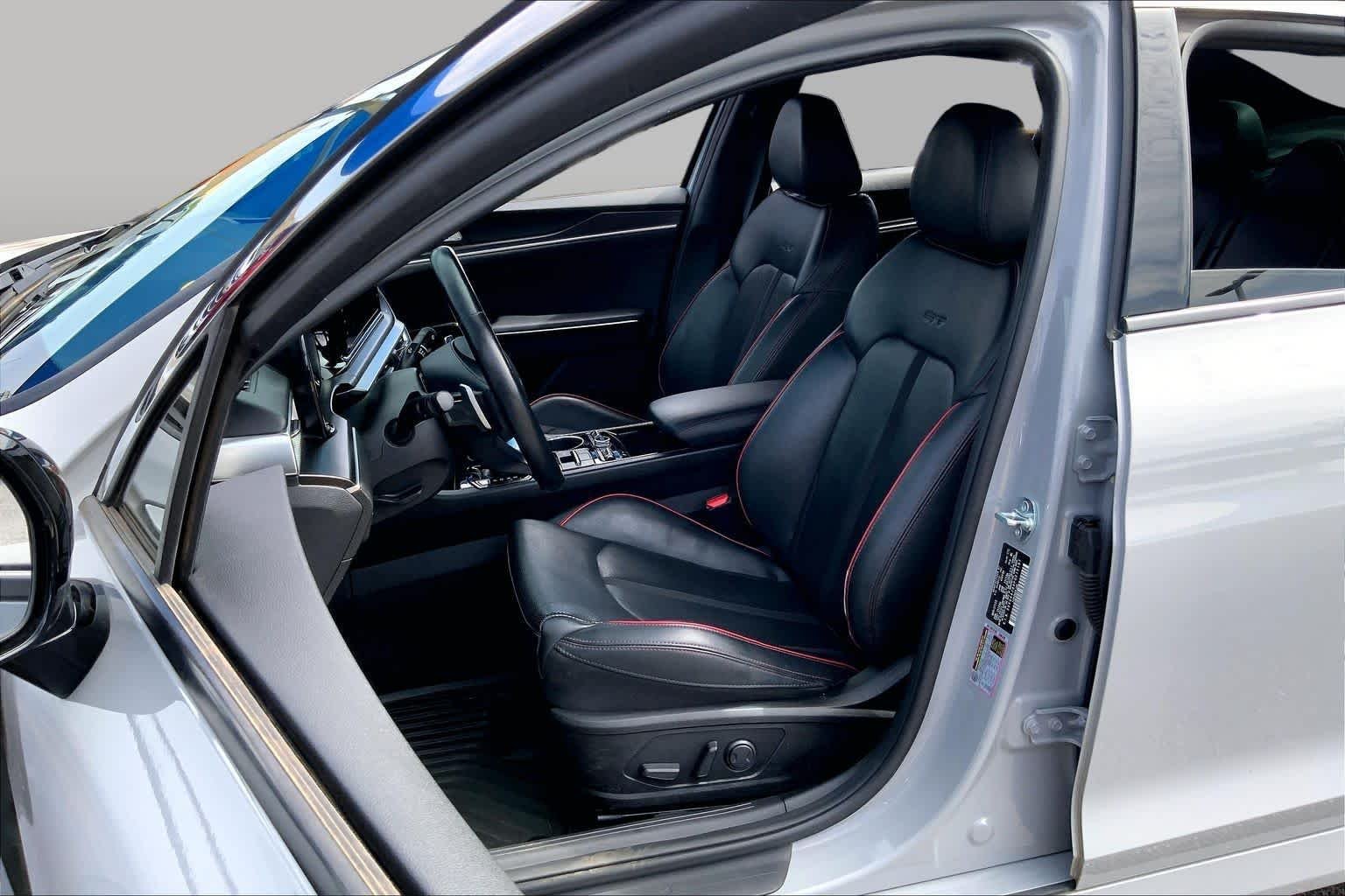 Used 2023 Wolf Gray Kia GT image 8
