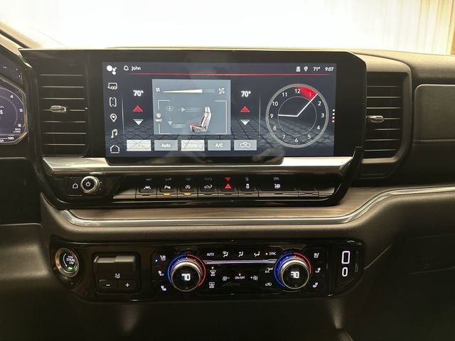 2024 GMC Sierra 1500 SLT - Photo 19