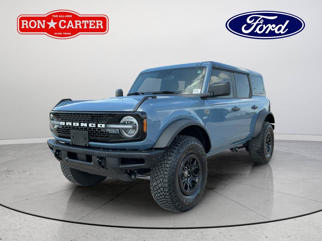 Used 2024 Azure Gray Metallic Ford Wildtrak image 3