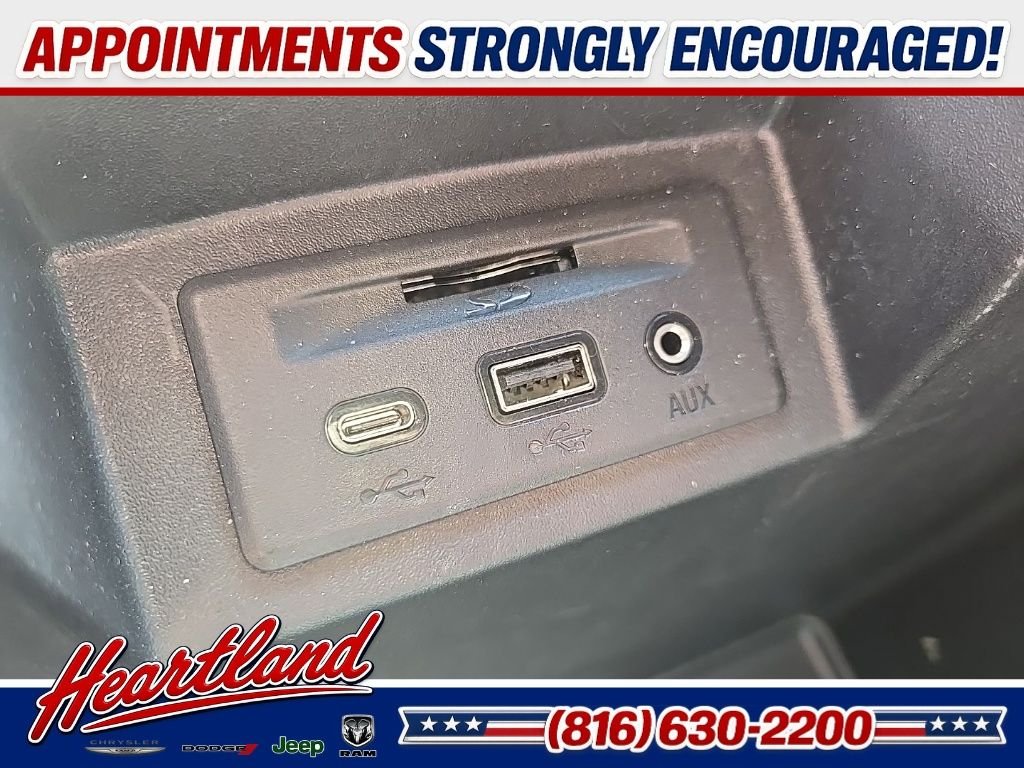 Used 2022 White Chevrolet LTZ image 72