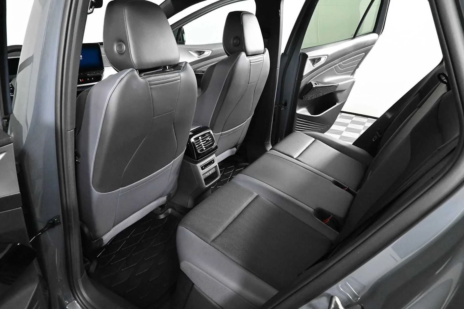 Certified Used 2023 Pure Gray w/ Black Roof Volkswagen Pro S Plus image 16