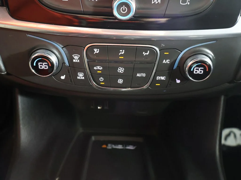 Used 2023 Gray Chevrolet LT image 46