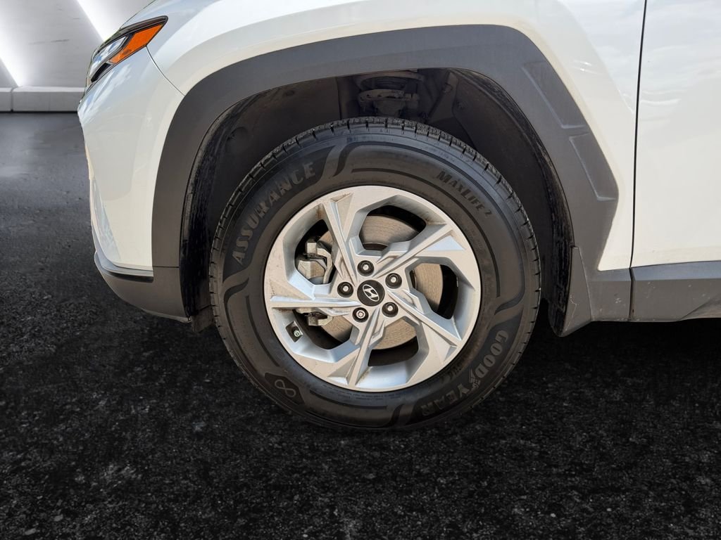 Used 2022 Gray Hyundai SEL image 27