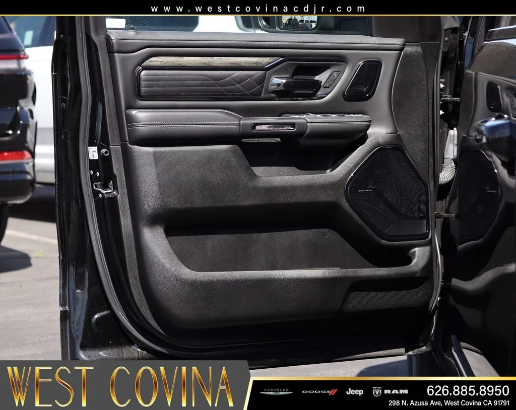 New 2025 Diamond Black Crystal Pearl-Coat Exterior Paint RAM Limited image 14