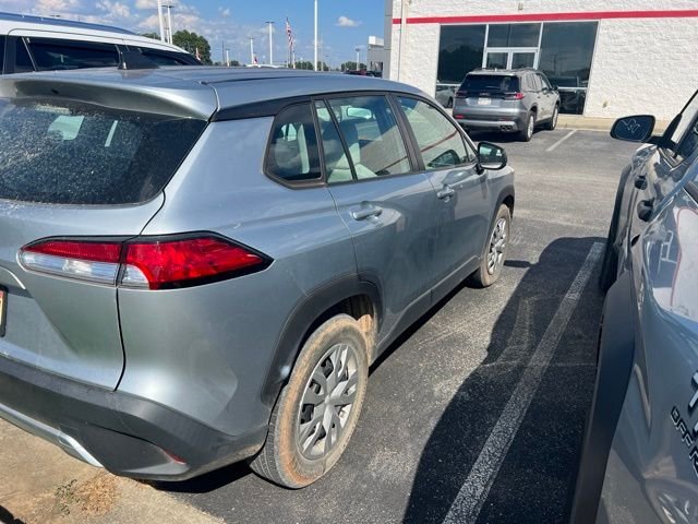 Used 2023 Silver Toyota L image 3
