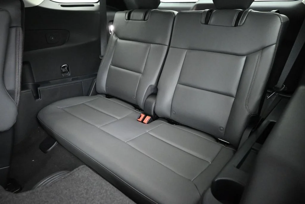 New 2026 Agate Black Metallic Ford Active image 20
