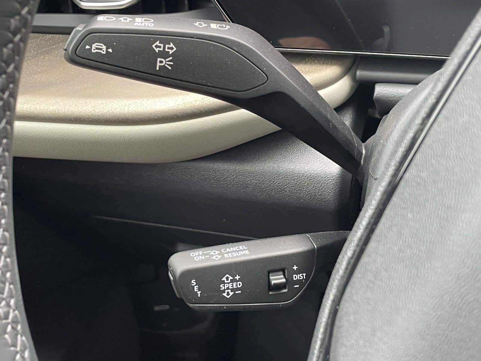 New 2025 Glacier White Metallic Audi Premium Plus image 35